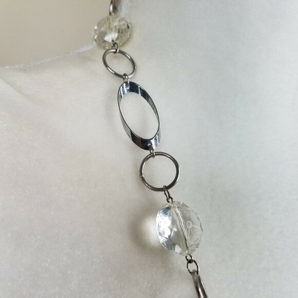 Clear Bead Necklace 32" Silver Tone Oval Chain Mod Retro Style - Picture 4 of 7